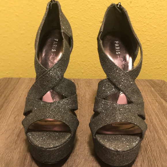 Paris Hilton heels - Sparkles! - Picture 2 of 8